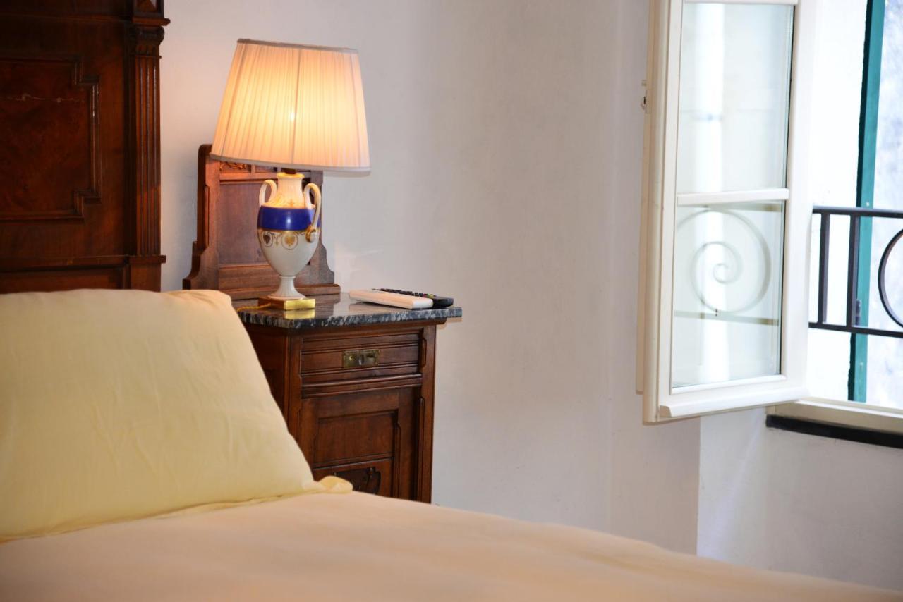 La Terrazza Di Vico Olivi B&B Ventimiglia Ngoại thất bức ảnh