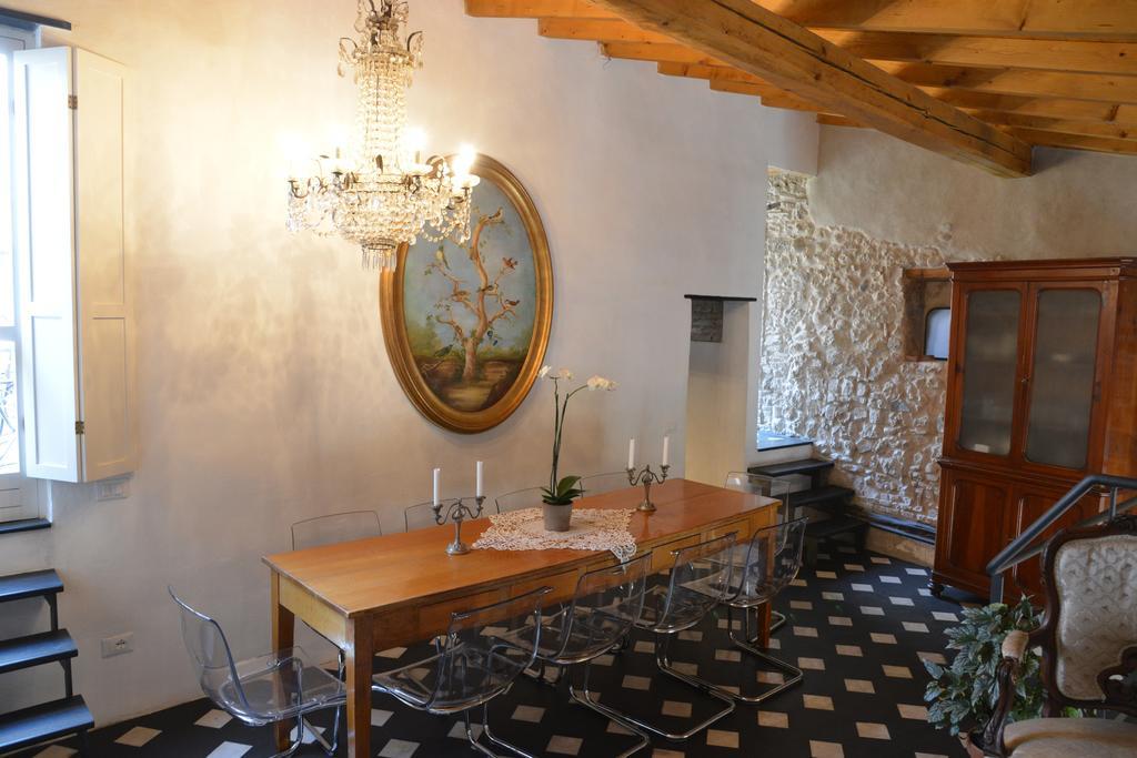 La Terrazza Di Vico Olivi B&B Ventimiglia Ngoại thất bức ảnh
